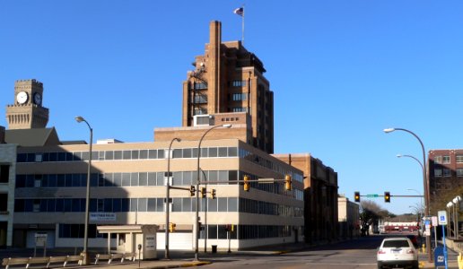 Woodbury County Courthouse setting from ENE 1
