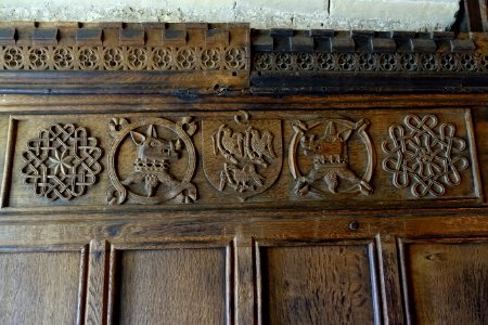 Wood panelling in the Parlour or Dining Room, Haddon Hall - Bakewell, Derbyshire, England - DSC02632