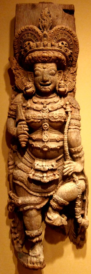 Wood carving of Dvarapalika (female guardian) from Kerala, India, 17th century, Honolulu Academy of Arts