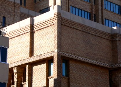 Woodbury County Courthouse NE corner lower section