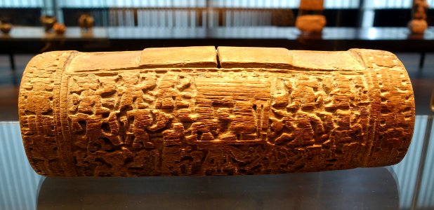 Wood carving - Aztec - Ethnological Museum, Berlin - DSC00908