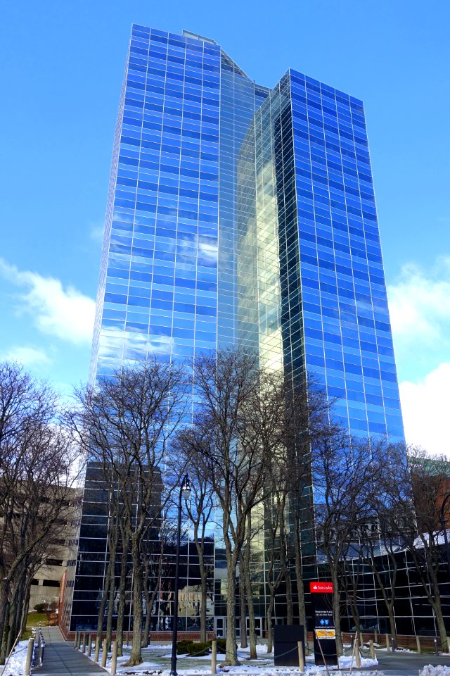 Worcester Plaza - Worcester, MA - DSC03933