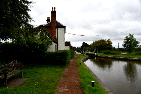 Worcester and Birmingham Canal, Lock Cottage at Lock 58, Tardebigge Flight