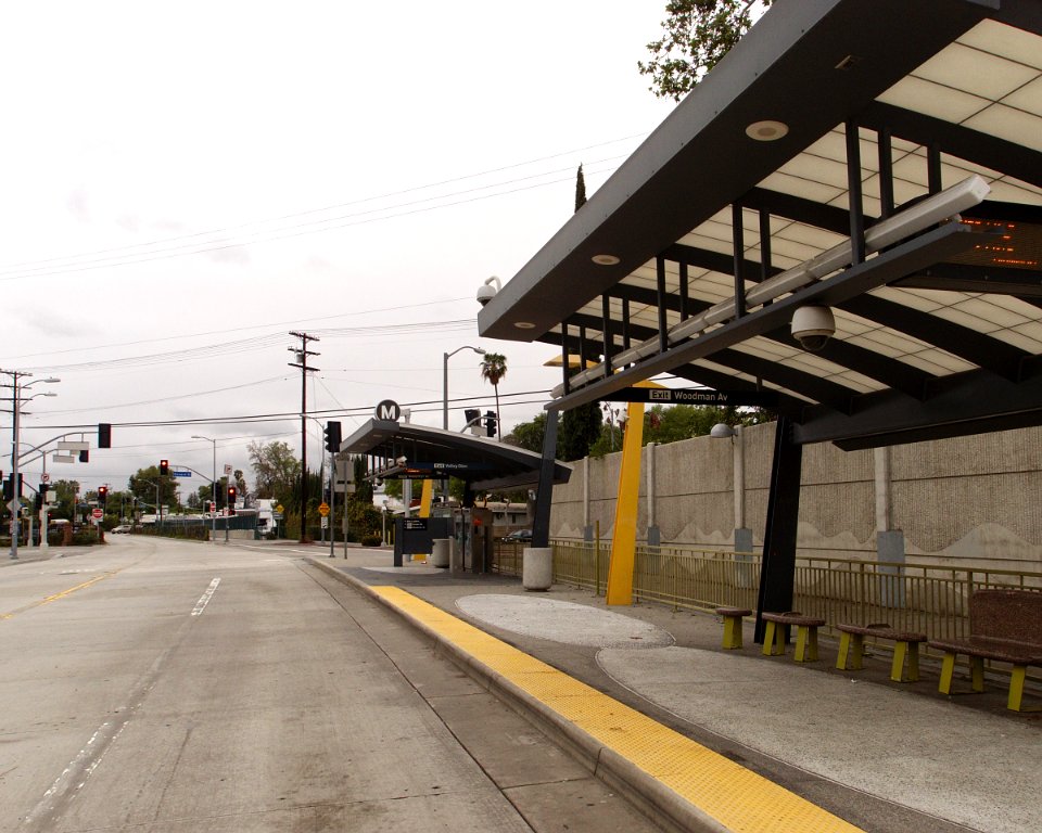 Woodman LACMTA Orange Line station