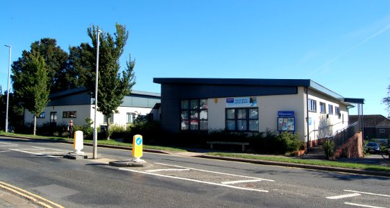 Woodingdean (New) Library and Health Centre, Warren Road, Woodingdean (September 2018) (2)