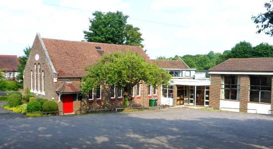 Woodmansterne Baptist Church, Pine Walk, Woodmansterne (July 2013) (3)