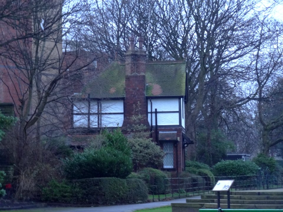 Woodhouse Moor Lodge