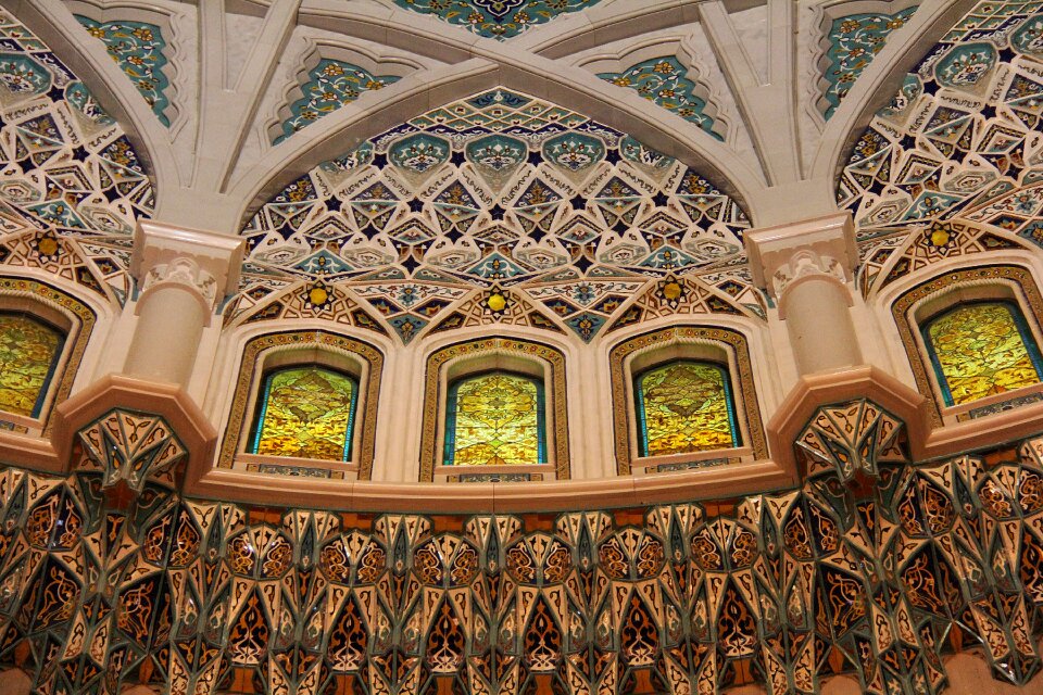 Art ornate sultan qaboos grand mosque