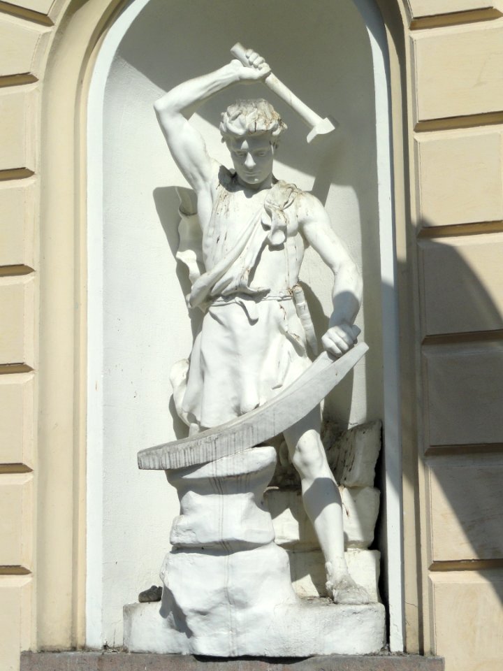 Worker by Robert Stigell - Helsinki, Finland - DSC03423