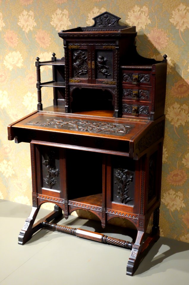 Writing Desk by Catherine Peachey, 1870s, American black walnut, mahogany, black cherry, yellow poplar, brass - Cincinnati Art Museum - DSC03041