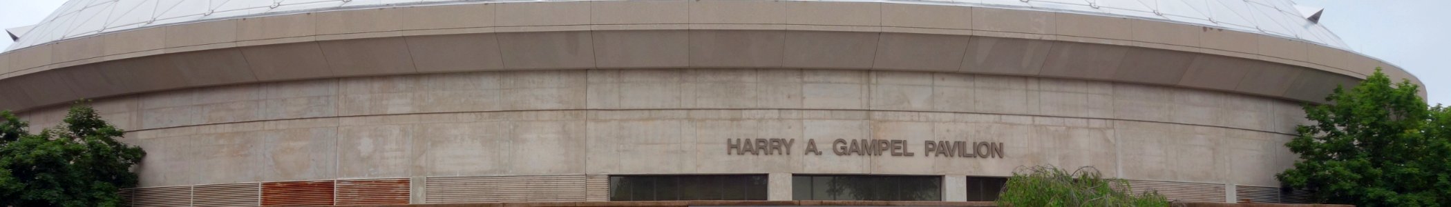 WV banner Storrs CT Harry A Gampel pavillion