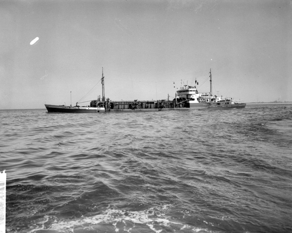 Wrakopruiming tussen pieren IJmuiden, de Engelse zuiger Sea Way, Bestanddeelnr 917-5948