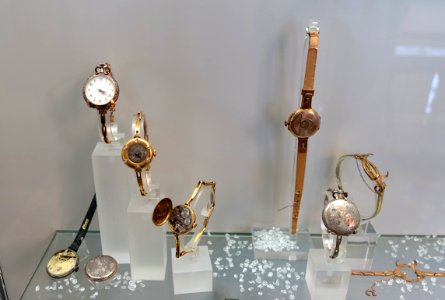 Wristwatches - Karl Gebhardt Horological Collection - Gewerbemuseum - Nuremberg, Germany - DSC01894
