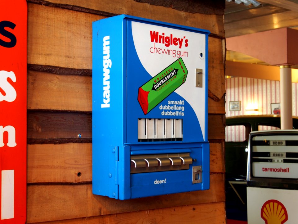 Wringley's chewing gum vending machine