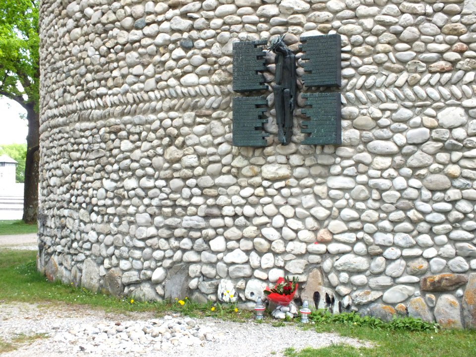 Wzwz dah memorial 07 d