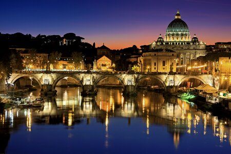 Italy tiber st peter's basilica