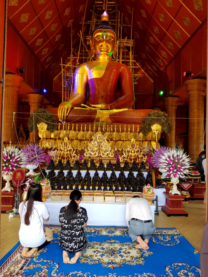 Woven Buddha - Wat Hiranyawat - Chiang Rai - 2017-01-02 - 001