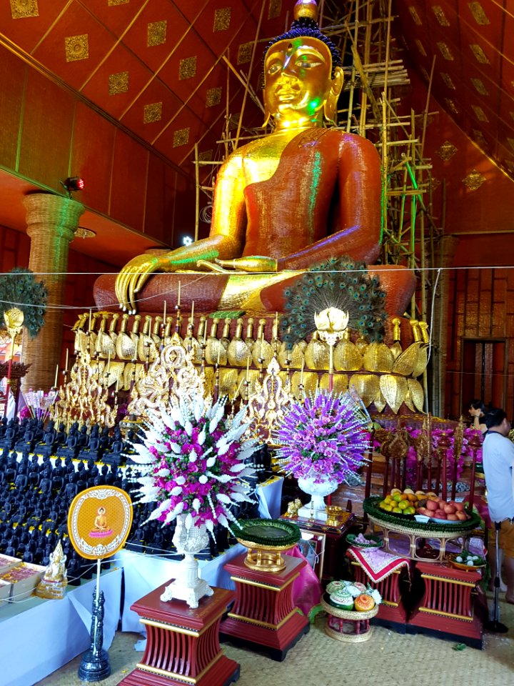 Woven Buddha - Wat Hiranyawat - Chiang Rai - 2017-01-02 - 007