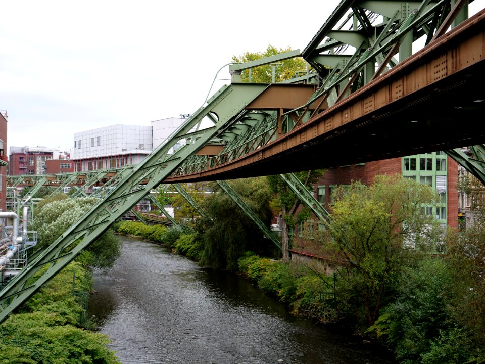Wuppertaler Schwebebahn Westende 2019-10-06 03