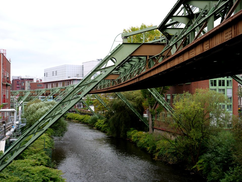 Wuppertaler Schwebebahn Westende 2019-10-06 02
