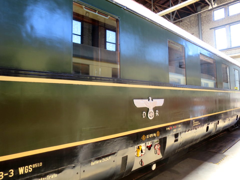 WS 10208 exterior 2