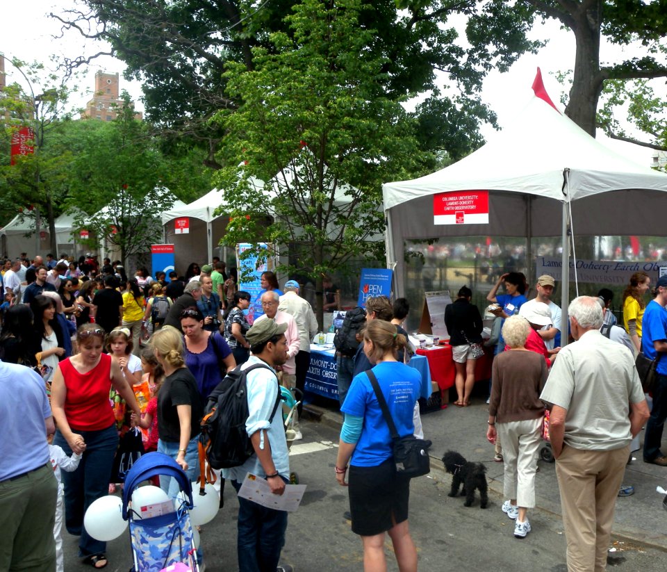 WSF 2011 tents W3d St jeh