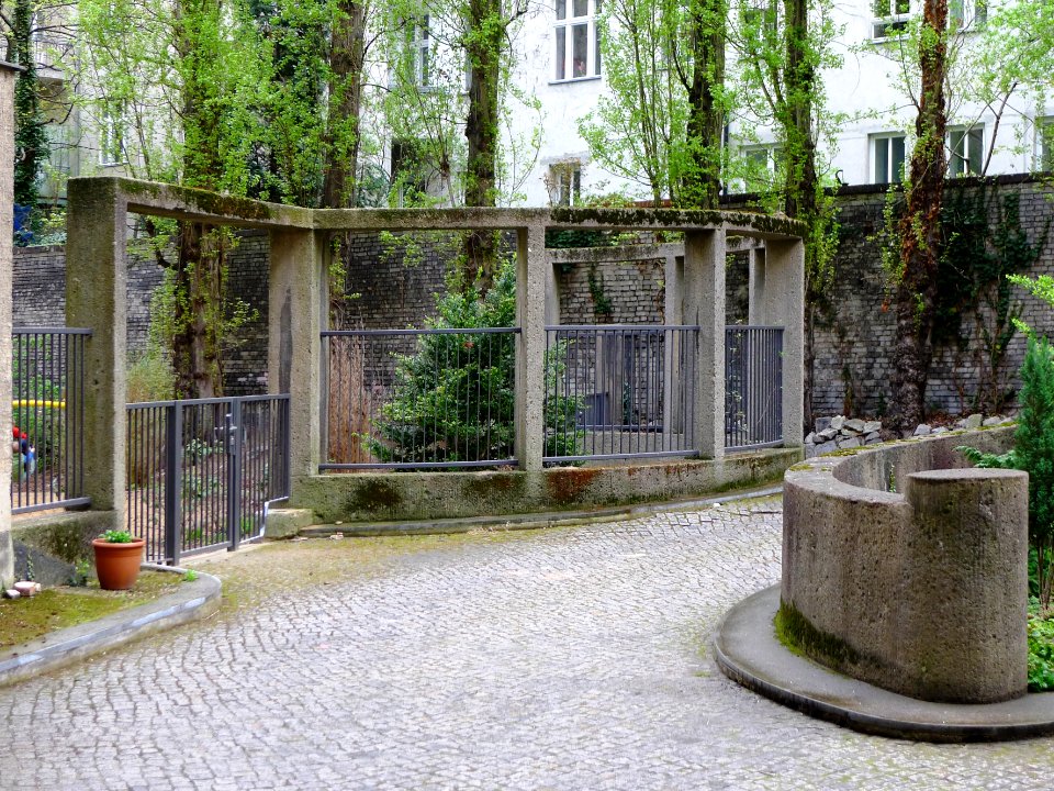 Wundtstraße 40-42 Hofanlage (Berlin-Charlottenburg)