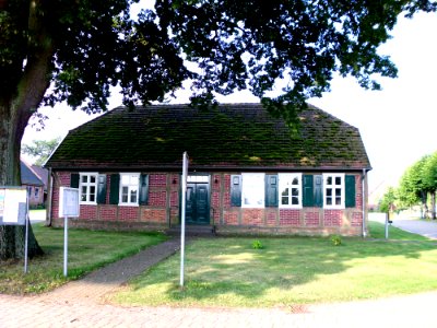 Wustrow Dorfschule 1