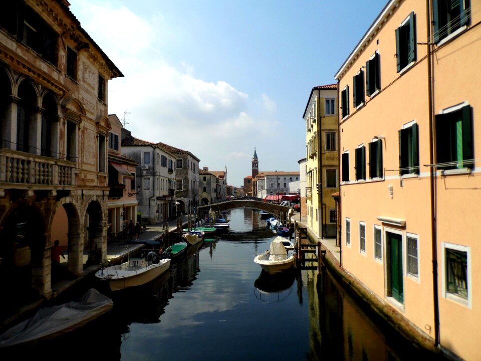 Veneto channel boats