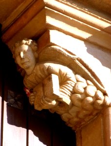 Benavente - Iglesia de San Juan del Mercado, exterior, portadas románicas 03