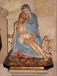Belin-Béliet (Gironde) église de Belin, statue pietá