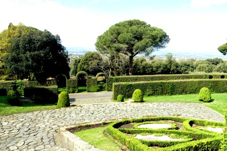 Below the Piazzale Quadrato - Barberini Gardens - Castel Gandolfo - DSC04400
