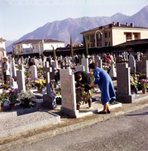 Begraafplaats in Ascona, Bestanddeelnr 254-6064