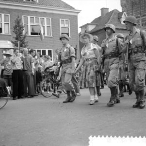 Begin van vierdaagse in Nijmegen, Bestanddeelnr 910-5414