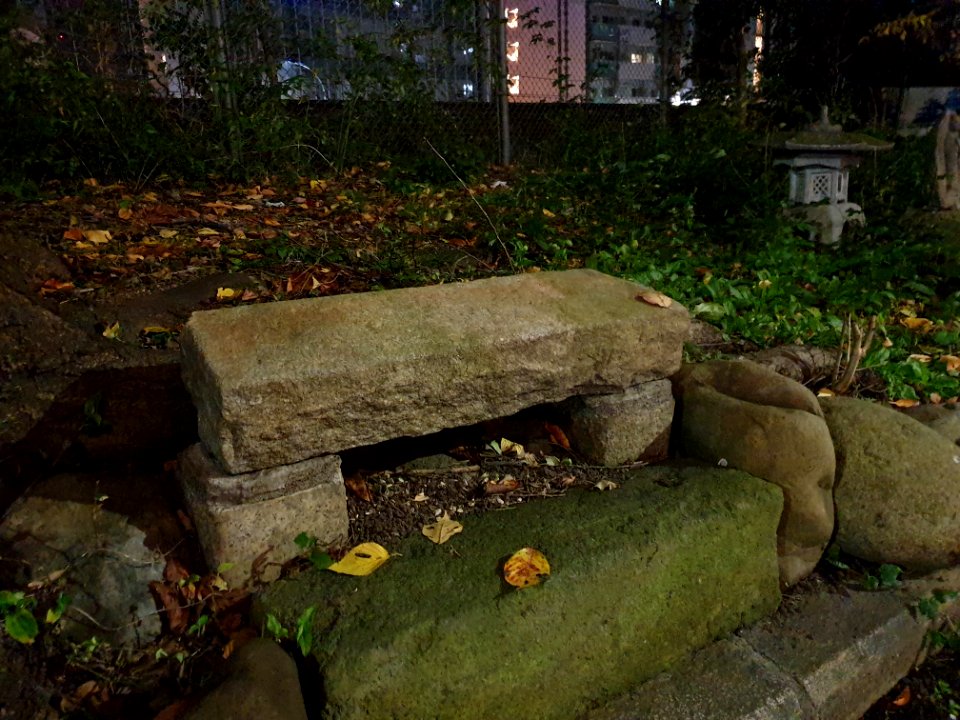 Bench in Shibuya, 10 meters away from Yamanote line