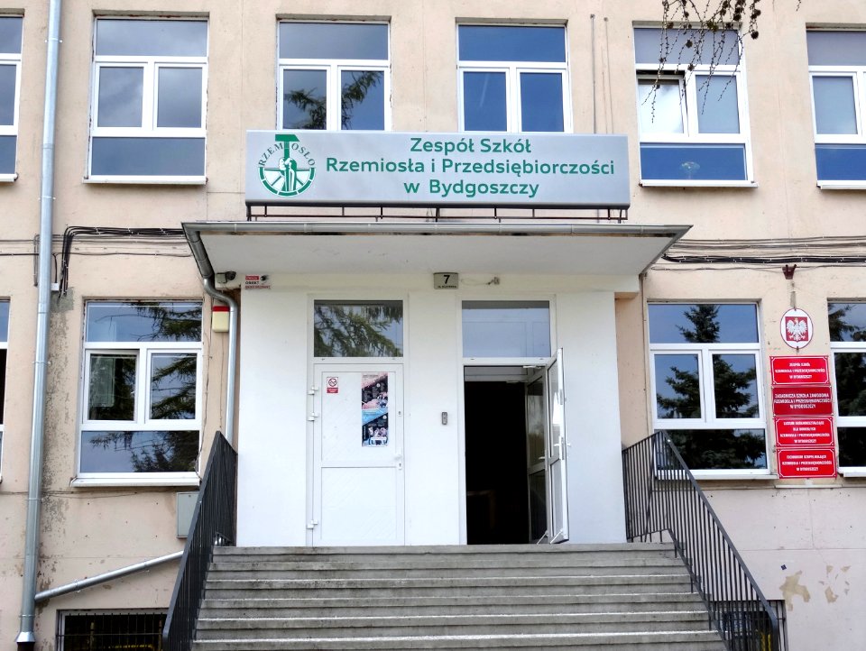 Bdg ZS Rzemiosla ul Kijowska 17-2015