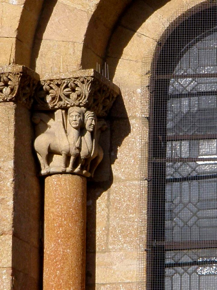Avila - Basilica de San Vicente, exteriores 24