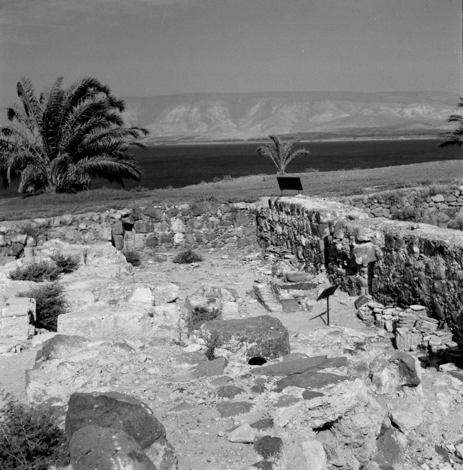Beit yerah Panorama met gezicht op het Meer van Tiberias met omliggende heuvels, Bestanddeelnr 255-4128