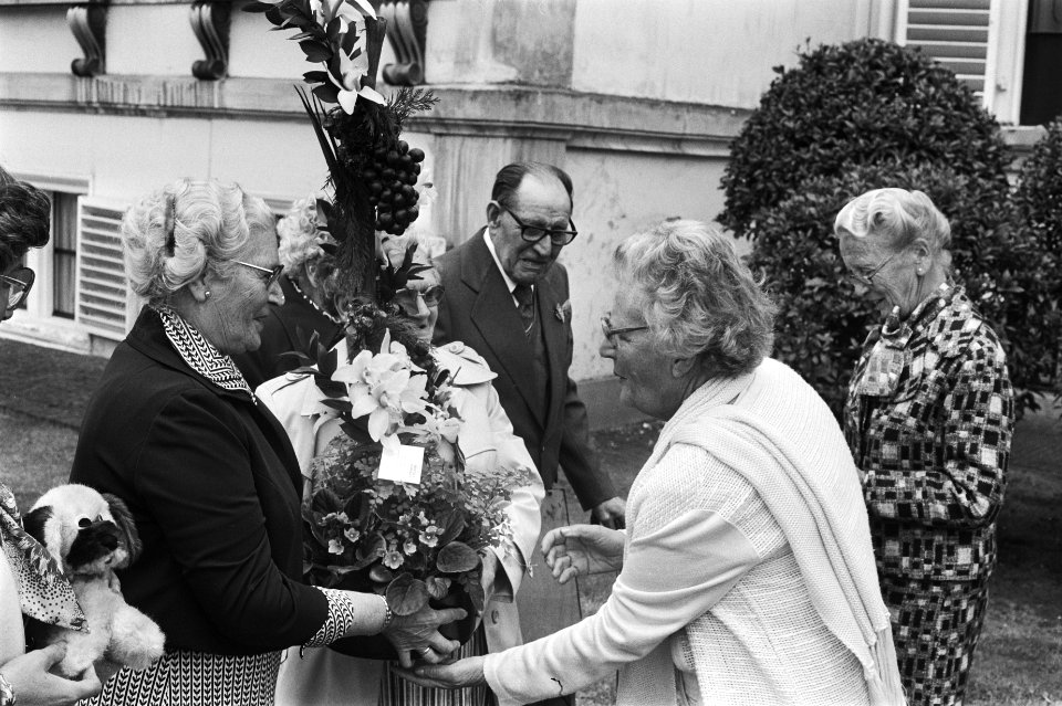 Bejaardendefile Soestdijk, Bestanddeelnr 929-7711
