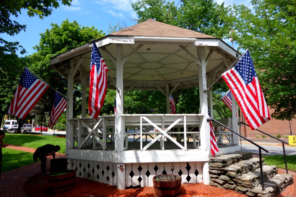 Bandstand - Fitchburg, Massachusetts - DSC08569