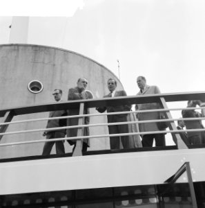 Bezoek Popovic aan Rotterdam Het gezelschap op de Euromast, Bestanddeelnr 912-5348