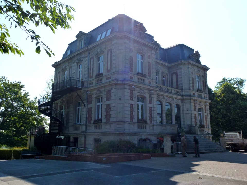 Beuvrages (Nord, Fr) mairie