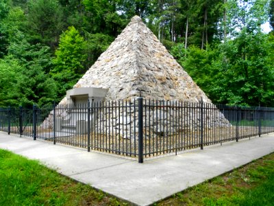 Big Bucks Pyramid FranCo PA