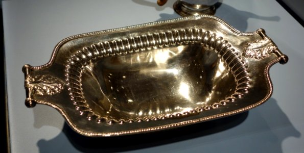 Basket, John McMullin, Philadelphia, c. 1810-1820, silver - Cincinnati Art Museum - DSC04570