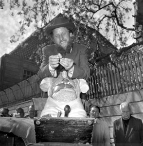 Bevrijdingsstandwerkersmarkt Amsterdam. Kwakzalver, Bestanddeelnr 905-7147