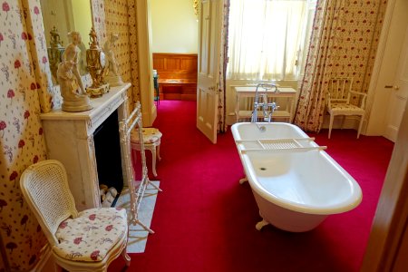 Bath room - Waddesdon Manor - Buckinghamshire, England - DSC07827