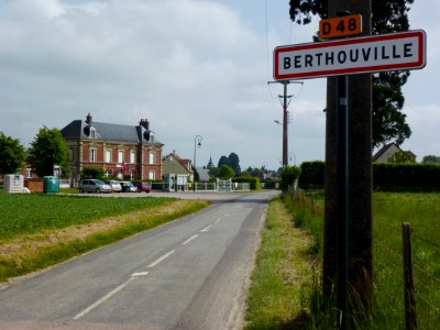 Berthouville (Eure, Fr) city limit sign