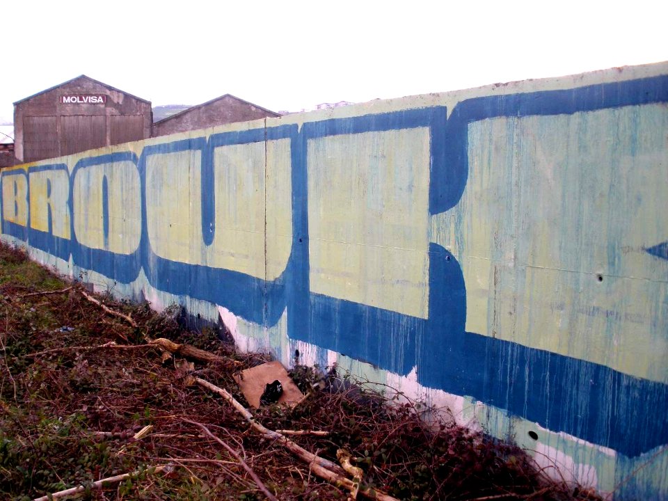 Bilbao - Ribera de Deusto, graffiti 35