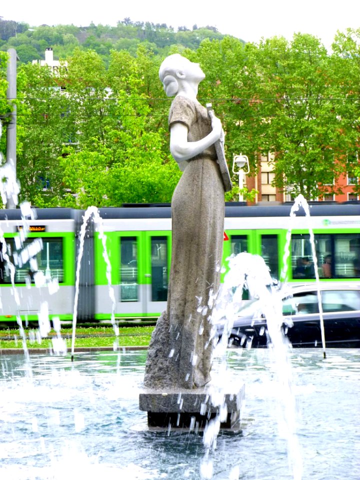 Bilbao - Fuente de Melpómene 2