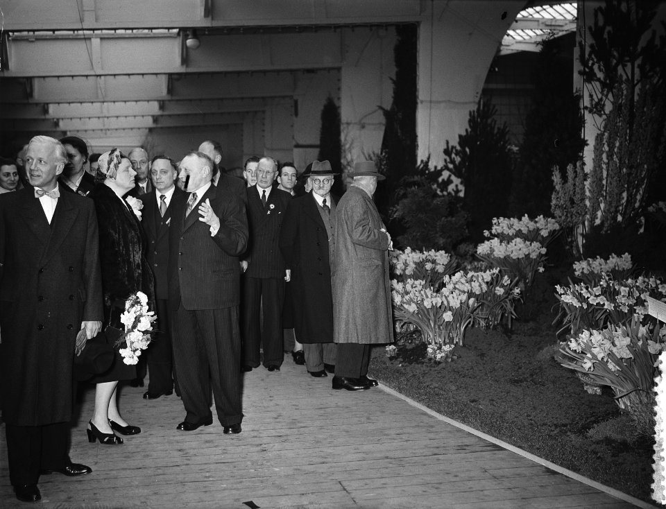 Bezoek koningin Juliana aan de Amstelflora in de RAI, Bestanddeelnr 906-3578